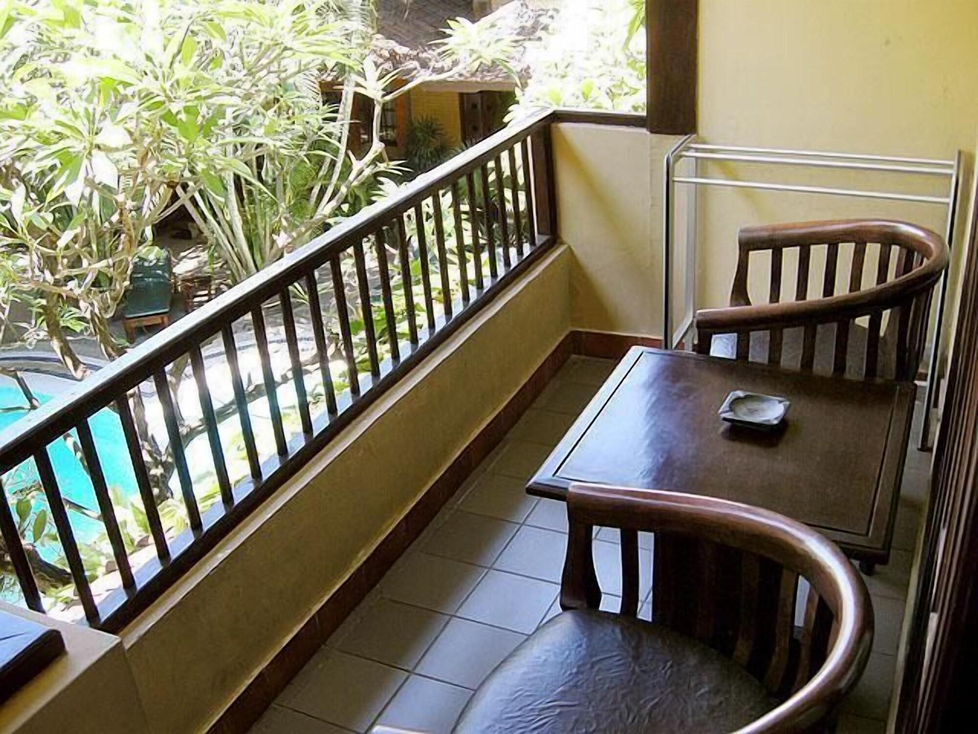 Bali Segara Hotel Kuta Lombok Exteriör bild