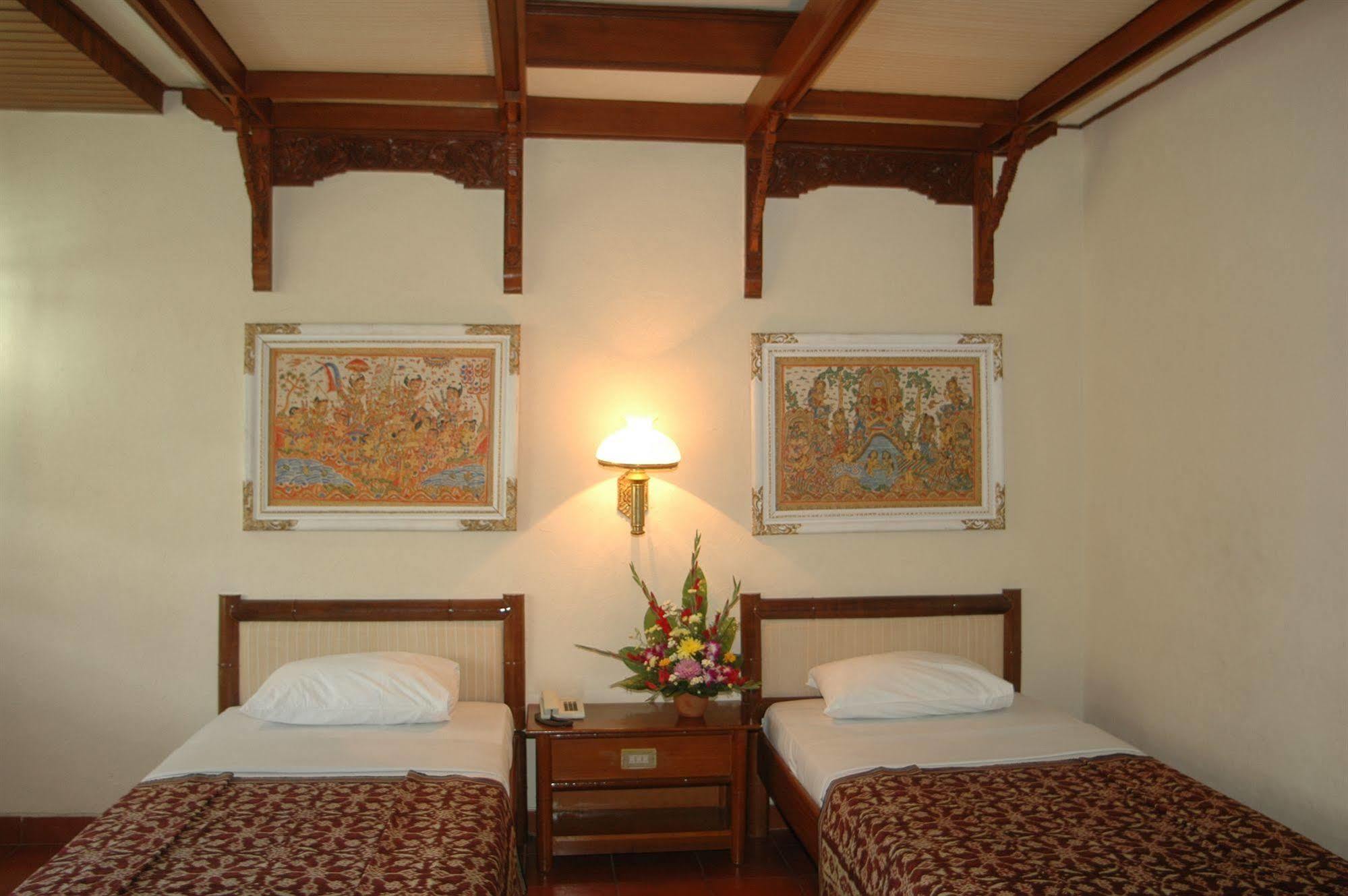 Bali Segara Hotel Kuta Lombok Exteriör bild